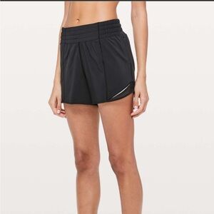 Lululemon Hotty Hot High Rise Shorts- Size 4